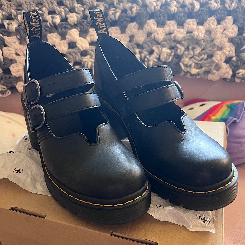 Dr Martens Eviee heels new in box